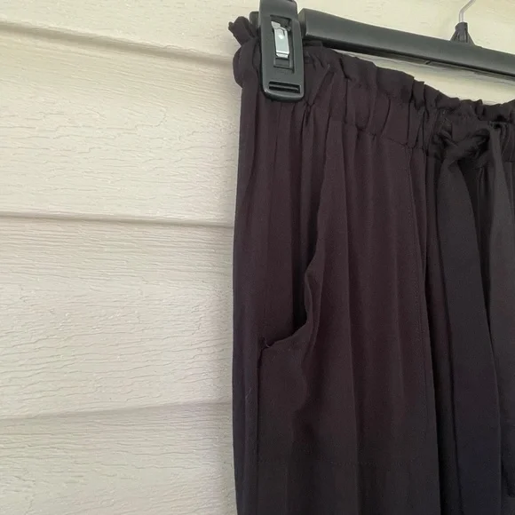Lulus Sebastian Black Pants Size S NWT - Picture 6 of 11